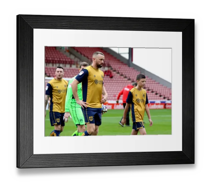 Framed Print : Barnsley vs. Bristol City: Aaron Wilbraham and the Bristol City Mascot at Oakwell Stadium (October 2016) Framed Print : Barnsley vs. Bristol City: Aaron Wilbraham and the Bristol City Mascot at Oakwell Stadium (October 2016)