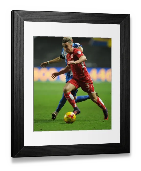 Framed Print : Bristol City's Joe Bryan in Action against Brighton & Hove Albion, Sky Bet Championship Framed Print : Bristol City's Joe Bryan in Action against Brighton & Hove Albion, Sky Bet Championship
