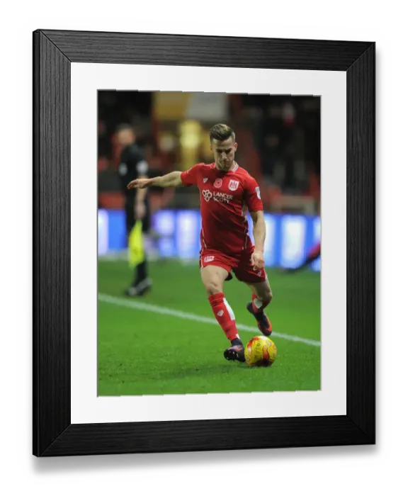 Framed Print : Joe Bryan in Action for Bristol City Against Brighton & Hove Albion, Sky Bet Championship Framed Print : Joe Bryan in Action for Bristol City Against Brighton & Hove Albion, Sky Bet Championship