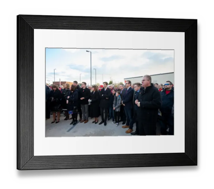 Framed Print : Bristol City Unveils John Atyeo Statue: A Family Affair at Ashton Gate (Bristol City v Brighton & Hove Albion) Framed Print : Bristol City Unveils John Atyeo Statue: A Family Affair at Ashton Gate (Bristol City v Brighton & Hove Albion)