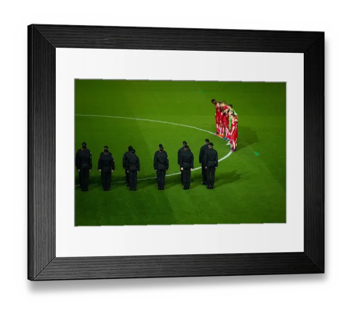 Framed Print : Remembrance Day Tribute: Minutes Silence at Ashton Gate Stadium - Bristol City vs Brighton & Hove Albion, Sky Bet Championship (November 2016) Framed Print : Remembrance Day Tribute: Minutes Silence at Ashton Gate Stadium - Bristol City vs Brighton & Hove Albion, Sky Bet Championship (November 2016)