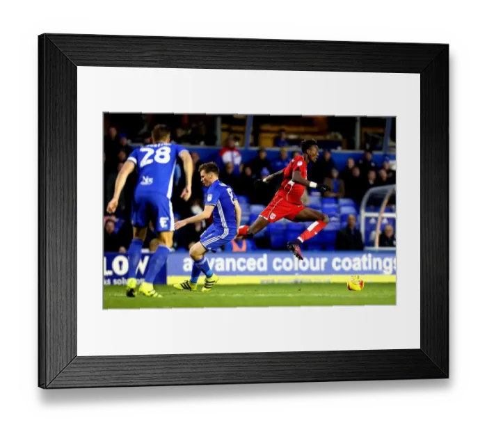 Framed Print : Tammy Abraham Outmaneuvers Stephen Gleeson: Birmingham City vs. Bristol City, 2016 Framed Print : Tammy Abraham Outmaneuvers Stephen Gleeson: Birmingham City vs. Bristol City, 2016