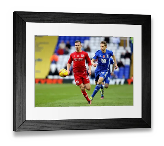 Framed Print : Joe Bryan Bolts Past Defenders in Birmingham City vs. Bristol City Championship Clash