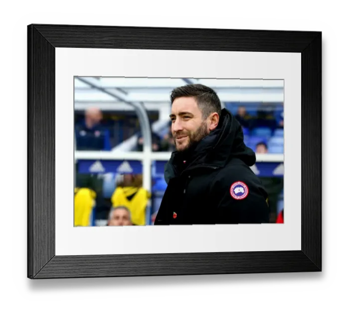 Framed Print : Johnson's Charge: Lee Leads Bristol City Against Birmingham City in Sky Bet Championship (11-16-2016)