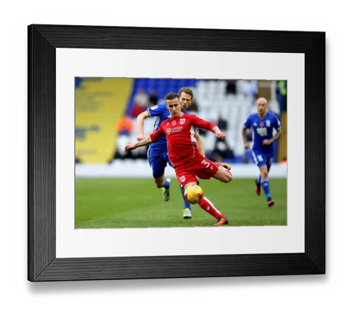 Framed Print : Joe Bryan in Action: Birmingham City vs. Bristol City, Sky Bet Championship (November 19, 2016) Framed Print : Joe Bryan in Action: Birmingham City vs. Bristol City, Sky Bet Championship (November 19, 2016)