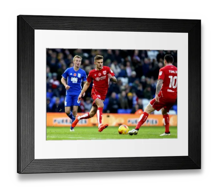 Framed Print : Jamie Paterson in Action: Birmingham City vs. Bristol City, 2016 Championship Clash Framed Print : Jamie Paterson in Action: Birmingham City vs. Bristol City, 2016 Championship Clash