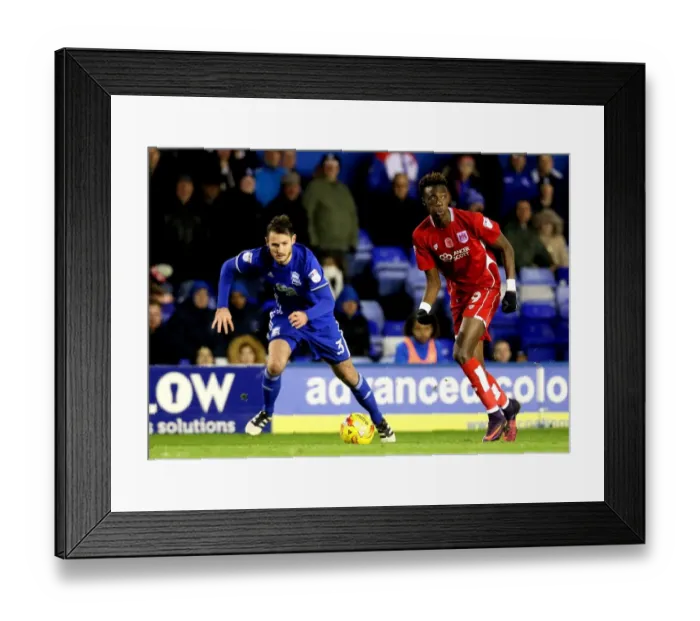 Framed Print : Tammy Abraham Outsmarts Jonathan Grounds: Bristol City vs. Birmingham City, 2016 - Football Action Framed Print : Tammy Abraham Outsmarts Jonathan Grounds: Bristol City vs. Birmingham City, 2016 - Football Action