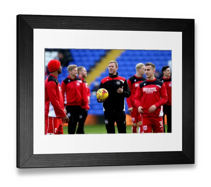 Framed Print : Dean Holden of Bristol City Focused During Birmingham vs. Bristol City Match, 2016 Framed Print : Dean Holden of Bristol City Focused During Birmingham vs. Bristol City Match, 2016