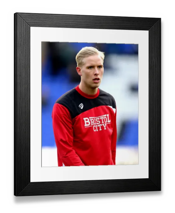Framed Print : Hordur Magnusson in Action: Birmingham City vs. Bristol City, 2016 Framed Print : Hordur Magnusson in Action: Birmingham City vs. Bristol City, 2016