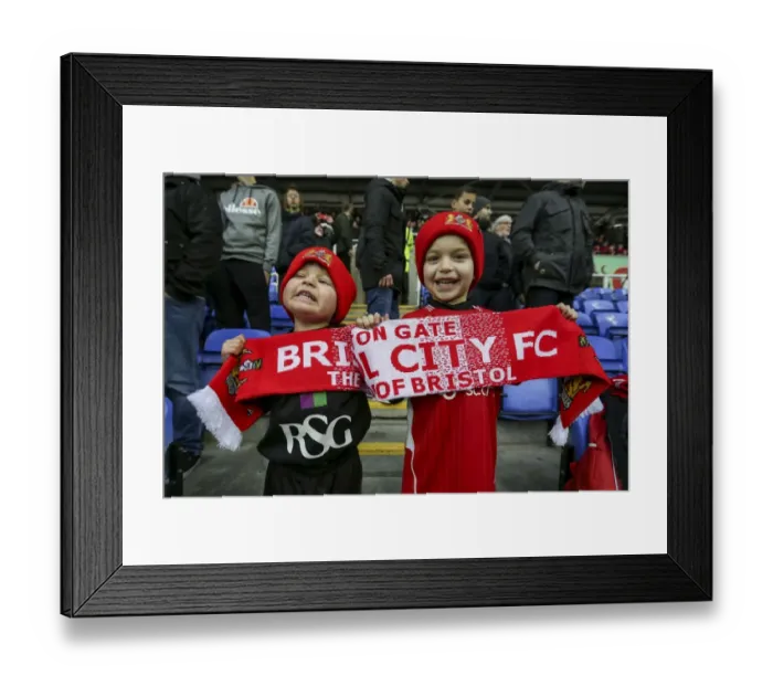 Framed Print : Bristol City Fans Roar Loud at Madejski Stadium during Sky Bet Championship Match, 2016