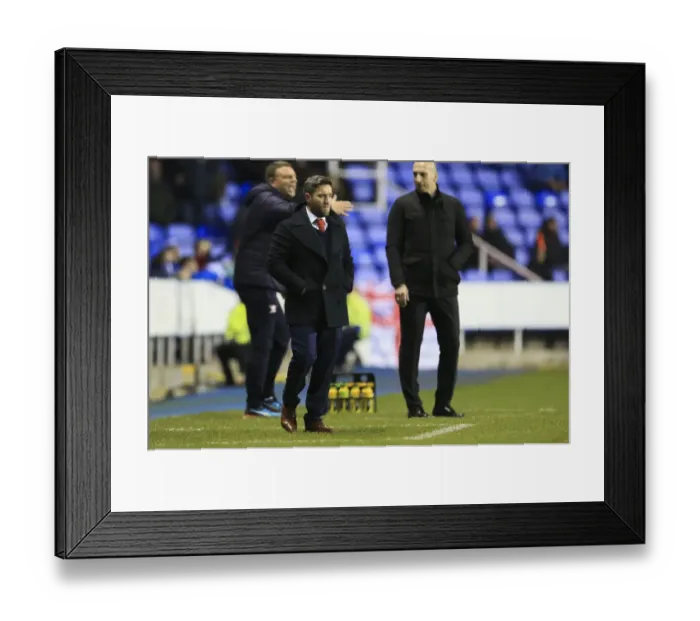 Framed Print : Johnson and Bristol City Face Off at Reading: Sky Bet Championship Showdown, November 2016 Framed Print : Johnson and Bristol City Face Off at Reading: Sky Bet Championship Showdown, November 2016