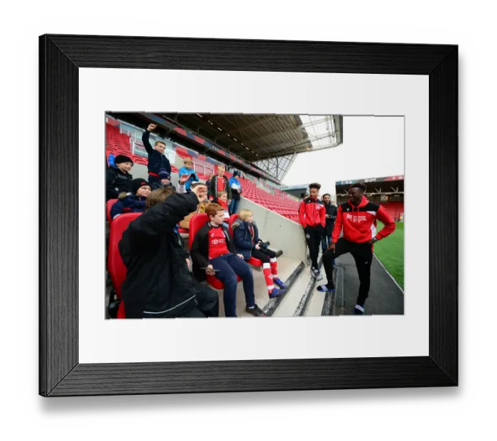 Framed Print : Young Fans Exciting Encounter with Tammy Abraham and Bobby Reid of Bristol City during Sky Bet Championship Match Framed Print : Young Fans Exciting Encounter with Tammy Abraham and Bobby Reid of Bristol City during Sky Bet Championship Match