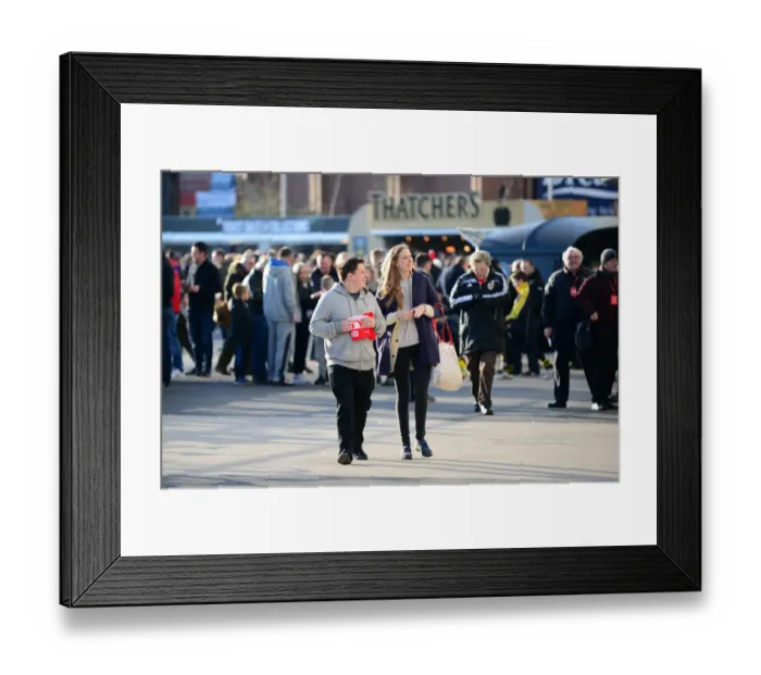 Framed Print : Bristol City Fans Gathering at Ashton Gate for Sky Bet Championship Match against Ipswich Town (03 / 12 / 2016) Framed Print : Bristol City Fans Gathering at Ashton Gate for Sky Bet Championship Match against Ipswich Town (03 / 12 / 2016)