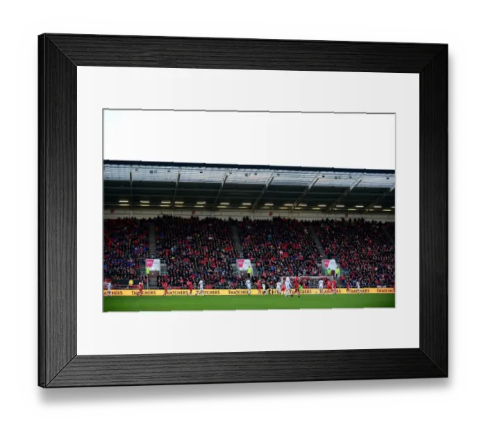 Framed Print : Bristol City vs Ipswich Town: Thatchers Advertising at Ashton Gate, Sky Bet Championship (December 3, 2016) Framed Print : Bristol City vs Ipswich Town: Thatchers Advertising at Ashton Gate, Sky Bet Championship (December 3, 2016)
