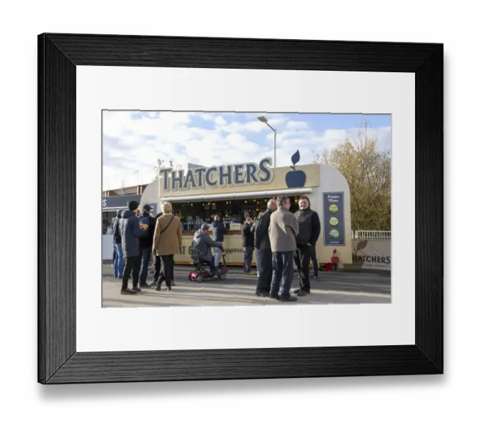 Framed Print : Bristol City vs Ipswich Town Clash in Sky Bet Championship (December 2016) Framed Print : Bristol City vs Ipswich Town Clash in Sky Bet Championship (December 2016)