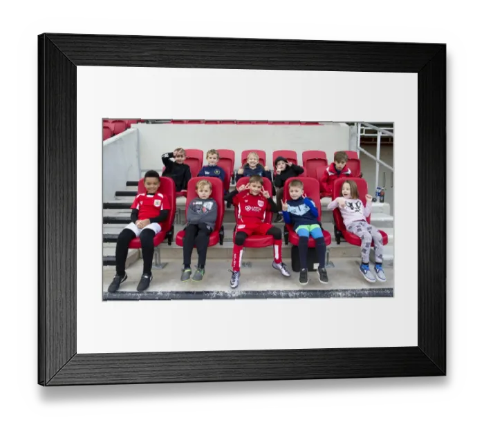 Framed Print : Bristol City vs Ipswich Town Clash in Sky Bet Championship (December 2016)