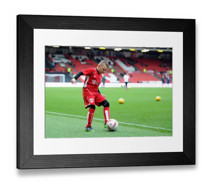 Framed Print : Bristol City vs Ipswich Town Clash in Sky Bet Championship at Ashton Gate - December 2016