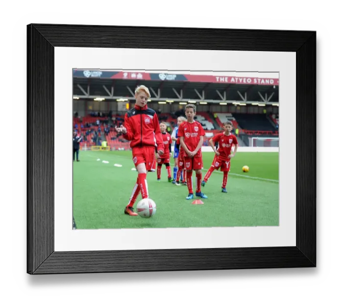 Framed Print : Bristol City vs Ipswich Town Clash in Sky Bet Championship at Ashton Gate - December 2016