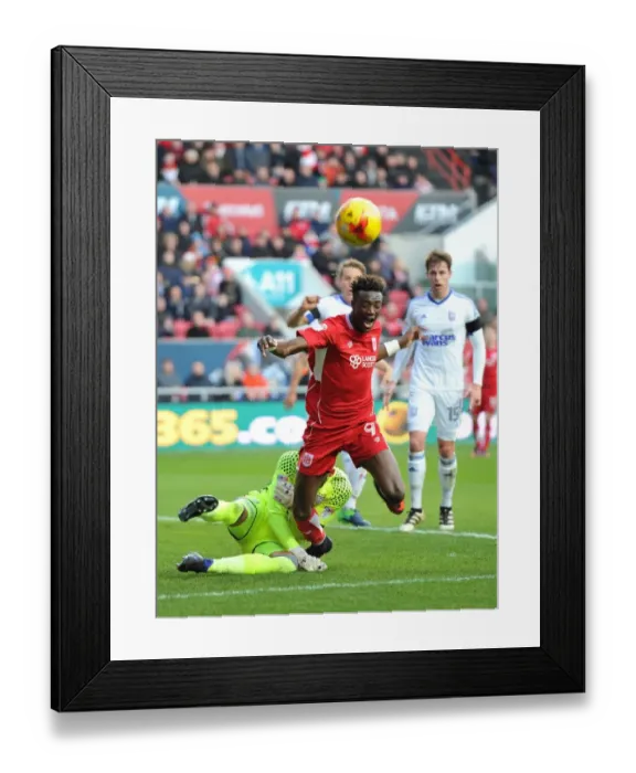 Framed Print : Bristol City vs Ipswich Town: Tammy Abraham Fouled by Bartosz Bialkowski Framed Print : Bristol City vs Ipswich Town: Tammy Abraham Fouled by Bartosz Bialkowski