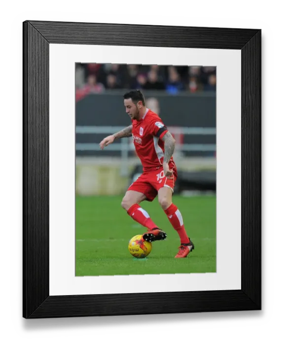 Framed Print : Bristol City's Lee Tomlin in Control at Ashton Gate vs Ipswich Town (December 2016) Framed Print : Bristol City's Lee Tomlin in Control at Ashton Gate vs Ipswich Town (December 2016)