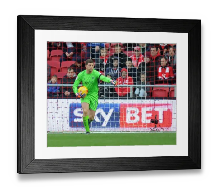 Framed Print : Bristol City vs Ipswich Town: Frank Fielding in Action at Ashton Gate, December 2016 (Sky Bet Championship) Framed Print : Bristol City vs Ipswich Town: Frank Fielding in Action at Ashton Gate, December 2016 (Sky Bet Championship)