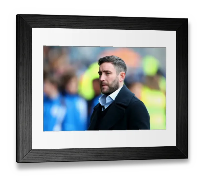 Framed Print : Lee Johnson Guides Bristol City at Huddersfield Town, Sky Bet Championship (December 10, 2016) Framed Print : Lee Johnson Guides Bristol City at Huddersfield Town, Sky Bet Championship (December 10, 2016)