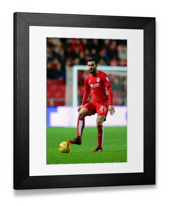 Framed Print : Marlon Pack in Action: Bristol City vs Brentford, Sky Bet Championship, Ashton Gate