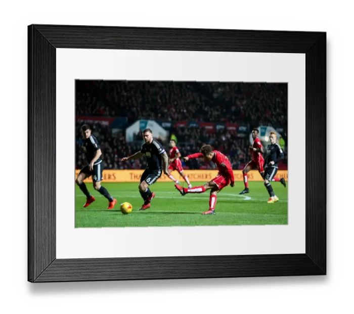 Framed Print : Bobby Reid's Shot at Ashton Gate: Bristol City vs. Brentford, Sky Bet Championship (13 / 12 / 2016)