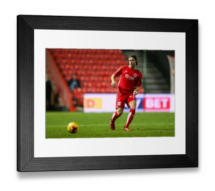 Framed Print : Adam Matthews in Action: Bristol City vs Brentford, Sky Bet Championship (December 13, 2016) - Ashton Gate Stadium