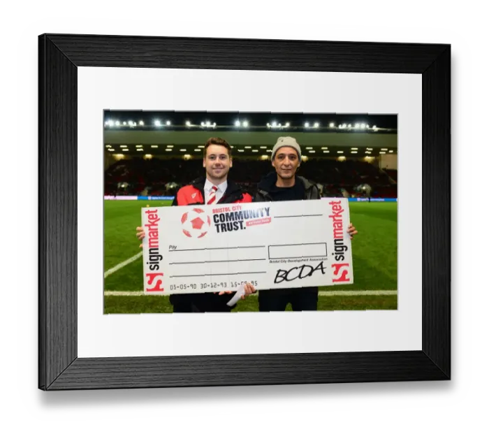 Framed Print : Sky Bet Championship Showdown: A 50 / 50 Battle - Bristol City vs Brentford at Ashton Gate Framed Print : Sky Bet Championship Showdown: A 50 / 50 Battle - Bristol City vs Brentford at Ashton Gate