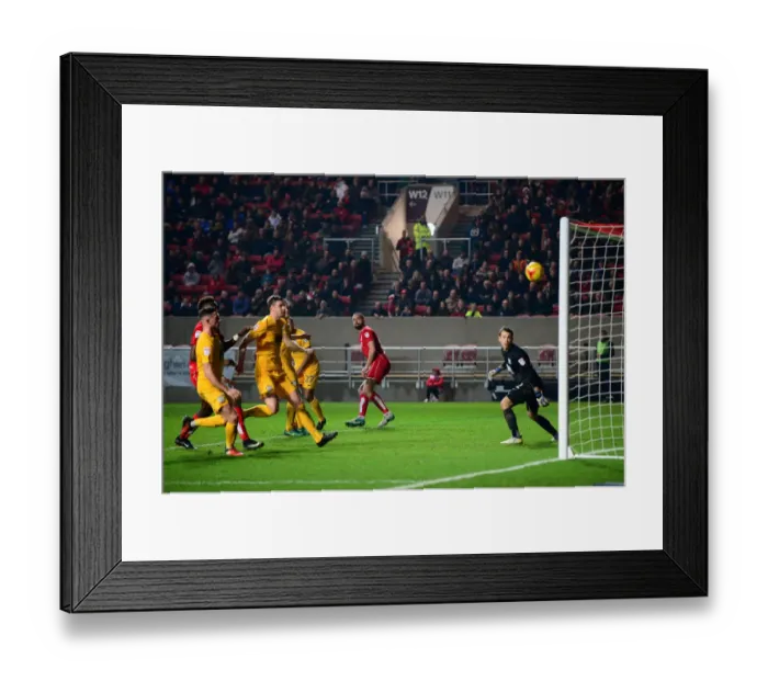 Framed Print : Bristol City's Aaron Wilbraham Scores Dramatic Equalizer Against Preston North End Framed Print : Bristol City's Aaron Wilbraham Scores Dramatic Equalizer Against Preston North End