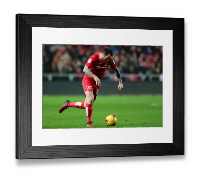 Framed Print : Lee Tomlin's Unforgettable Performance: Bristol City vs Preston North End (Sky Bet Championship, December 17, 2016) Framed Print : Lee Tomlin's Unforgettable Performance: Bristol City vs Preston North End (Sky Bet Championship, December 17, 2016)