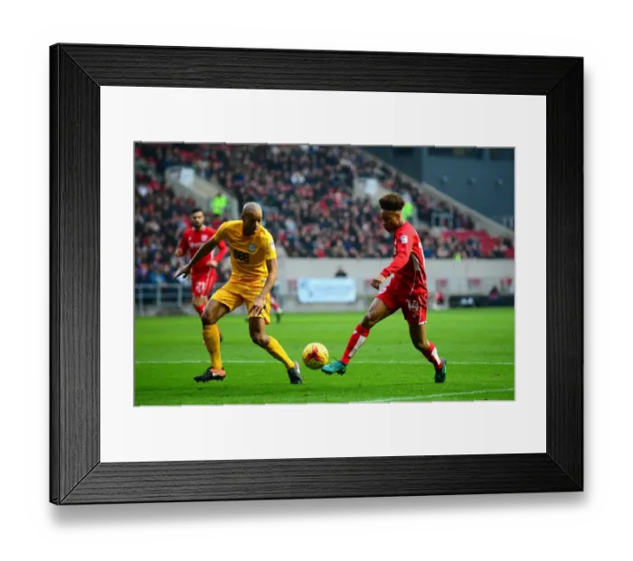 Framed Print : Bobby Reid in Action: Bristol City vs Preston North End, Sky Bet Championship (17 / 12 / 2016) Framed Print : Bobby Reid in Action: Bristol City vs Preston North End, Sky Bet Championship (17 / 12 / 2016)