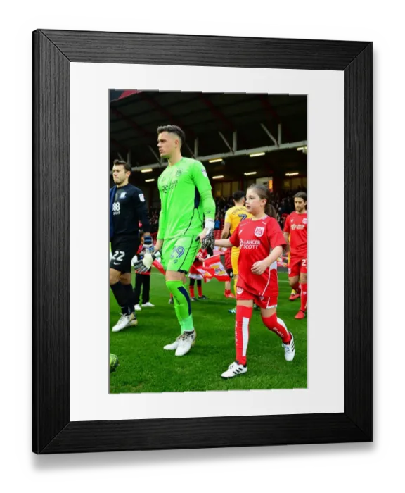 Framed Print : Championship Showdown: Bristol City vs Preston North End at Ashton Gate - December 2016 Framed Print : Championship Showdown: Bristol City vs Preston North End at Ashton Gate - December 2016