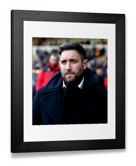 Framed Print : Lee Johnson Leads Bristol City at Molineux Against Wolverhampton Wanderers (December 2016)
