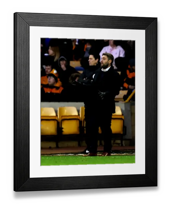Framed Print : Johnson and Bristol City Face Off Against Wolverhampton Wanderers in Sky Bet Championship Showdown (December 2016) Framed Print : Johnson and Bristol City Face Off Against Wolverhampton Wanderers in Sky Bet Championship Showdown (December 2016)