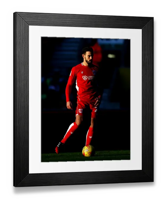 Framed Print : Marlon Pack of Bristol City in Action Against Wolverhampton Wanderers, Sky Bet Championship, December 2016 Framed Print : Marlon Pack of Bristol City in Action Against Wolverhampton Wanderers, Sky Bet Championship, December 2016