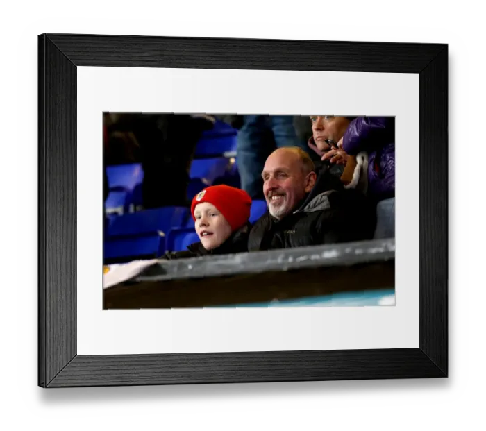 Framed Print : Bristol City Fans Cheering at Portman Road during Sky Bet Championship Match against Ipswich Town, December 2016 Framed Print : Bristol City Fans Cheering at Portman Road during Sky Bet Championship Match against Ipswich Town, December 2016