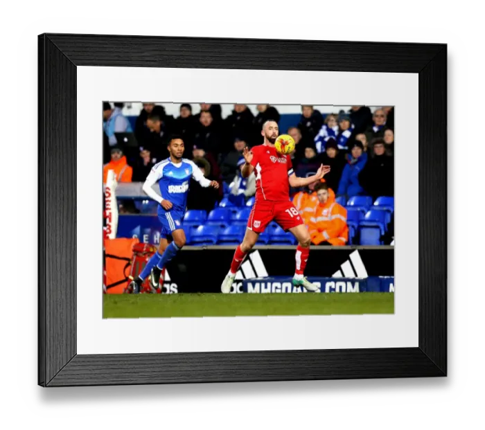 Framed Print : Aaron Wilbraham in Control: Ipswich Town vs. Bristol City Championship Clash (December 2016) Framed Print : Aaron Wilbraham in Control: Ipswich Town vs. Bristol City Championship Clash (December 2016)