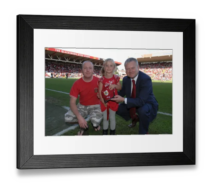 Framed Print : Bristol City vs Doncaster Rovers: A Football Rivalry - Season 08-09