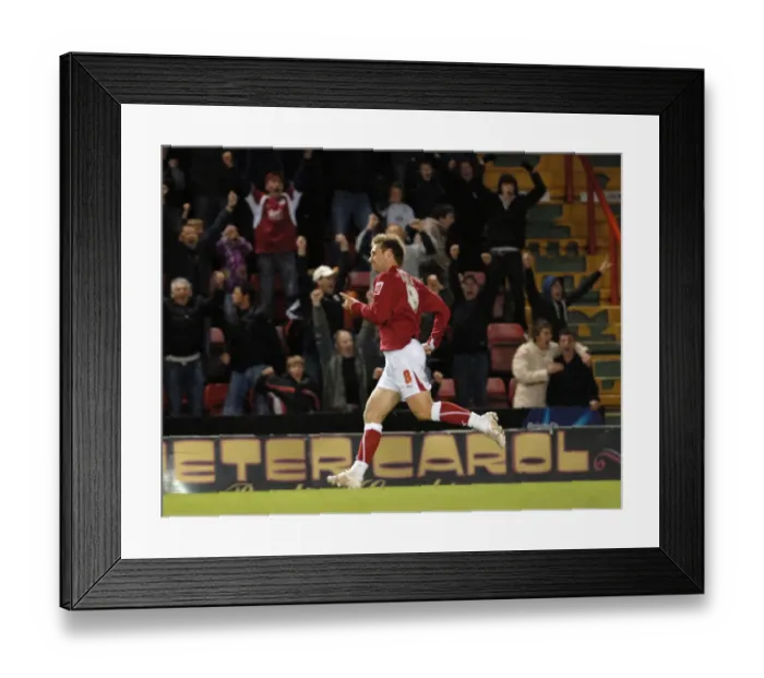 Framed Print : Bristol City vs Plymouth Argyle: A Football Rivalry - Season 08-09 Framed Print : Bristol City vs Plymouth Argyle: A Football Rivalry - Season 08-09