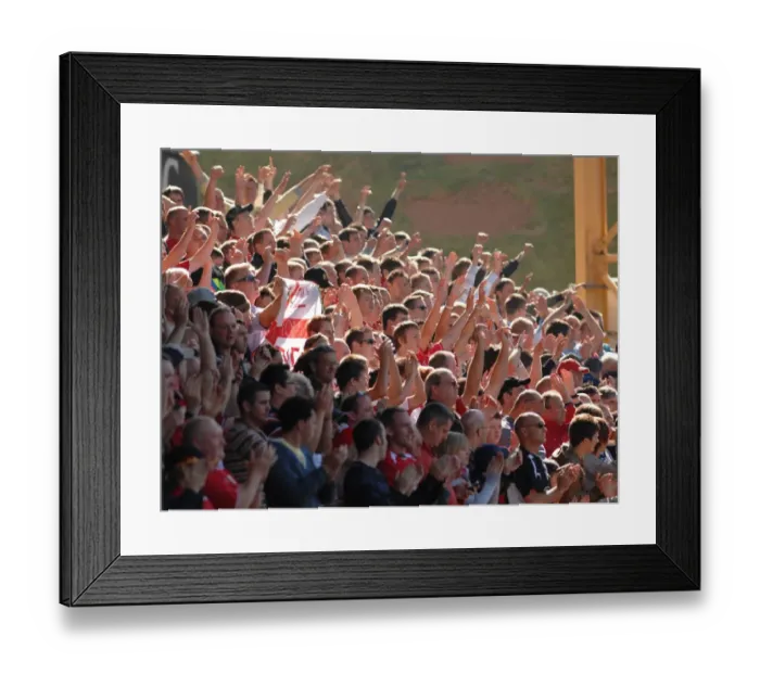 Framed Print : Bristol City First Team: Season 08-09: Wolves V Bristol City Framed Print : Bristol City First Team: Season 08-09: Wolves V Bristol City