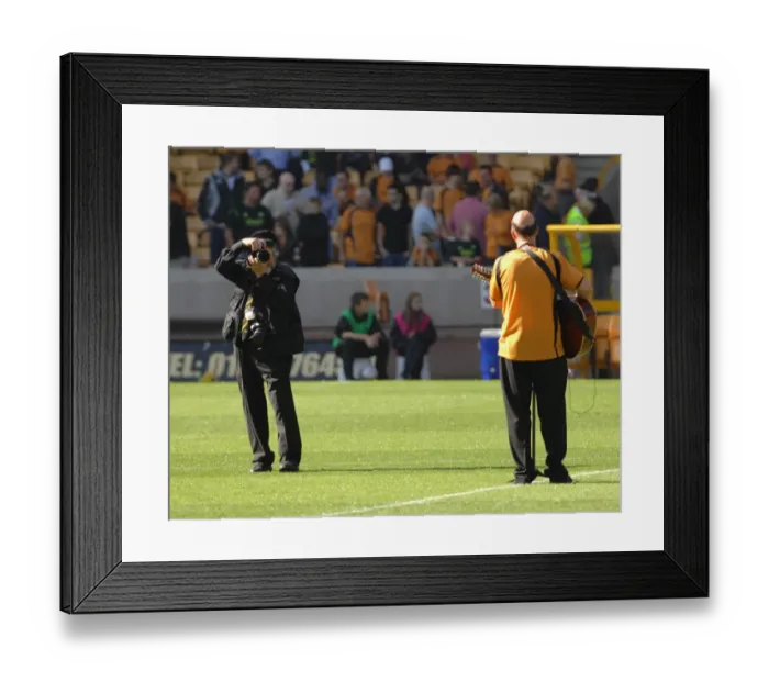 Framed Print : Wolves vs. Bristol City: A Football Rivalry - Season 08-09 Framed Print : Wolves vs. Bristol City: A Football Rivalry - Season 08-09