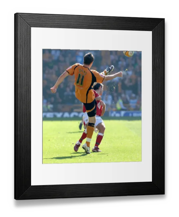 Framed Print : Wolves vs. Bristol City: A Football Rivalry - Season 08-09 Framed Print : Wolves vs. Bristol City: A Football Rivalry - Season 08-09