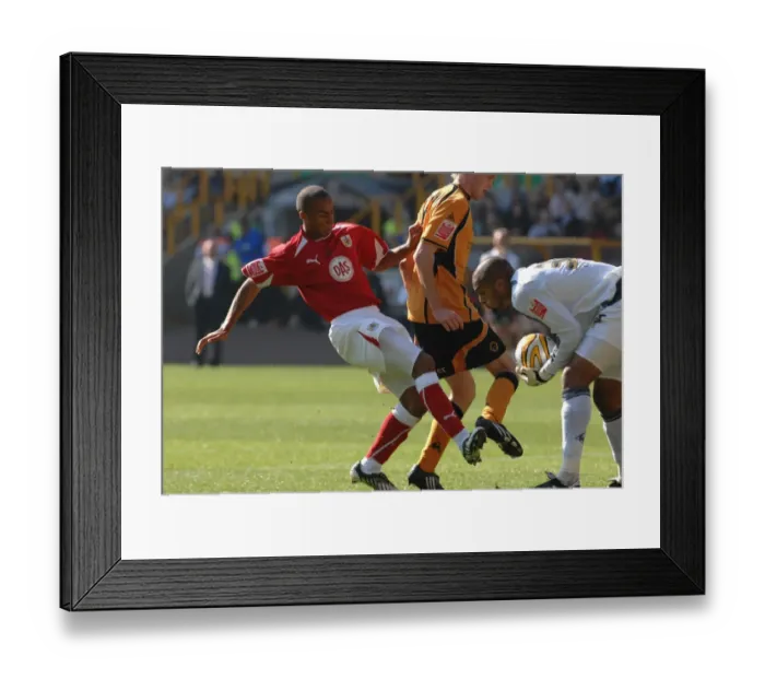 Framed Print : Wolves vs. Bristol City: A Football Rivalry - Season 08-09 Framed Print : Wolves vs. Bristol City: A Football Rivalry - Season 08-09