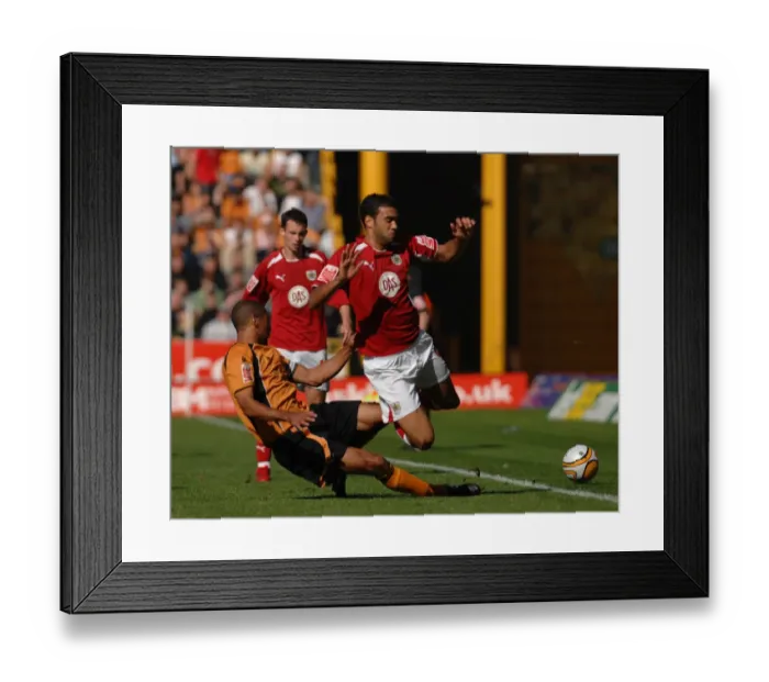 Framed Print : Wolves vs. Bristol City: A Football Rivalry - Season 08-09 Framed Print : Wolves vs. Bristol City: A Football Rivalry - Season 08-09