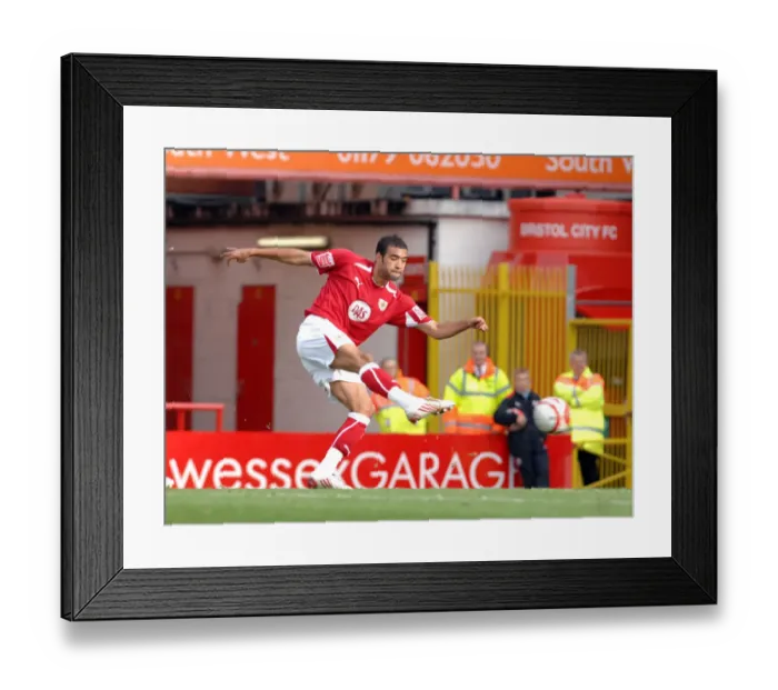 Framed Print : Bristol City vs. Norwich City: A Football Rivalry - Season 08-09 Framed Print : Bristol City vs. Norwich City: A Football Rivalry - Season 08-09