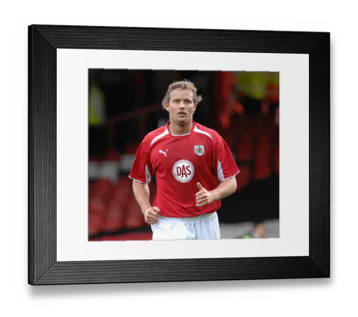 Framed Print : Bristol City vs. Norwich City: A Football Rivalry - Season 08-09 Framed Print : Bristol City vs. Norwich City: A Football Rivalry - Season 08-09