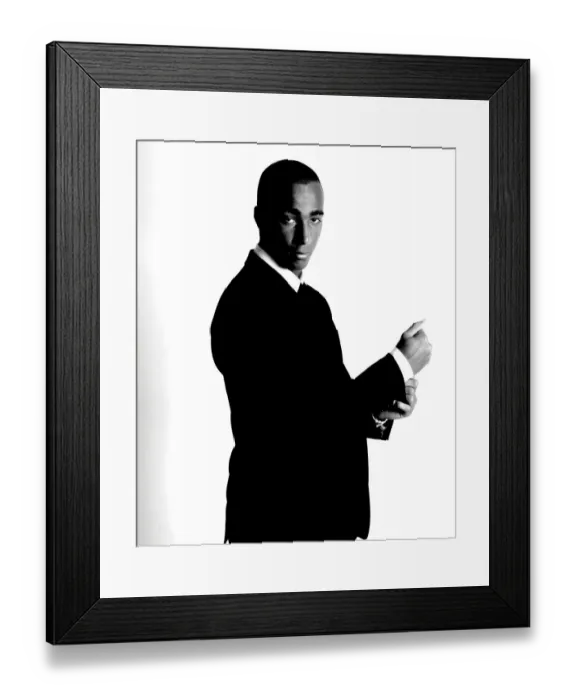 Framed Print : Nicky Maynard: A Beacon of Determination in Bristol City's 08-09 Season Framed Print : Nicky Maynard: A Beacon of Determination in Bristol City's 08-09 Season