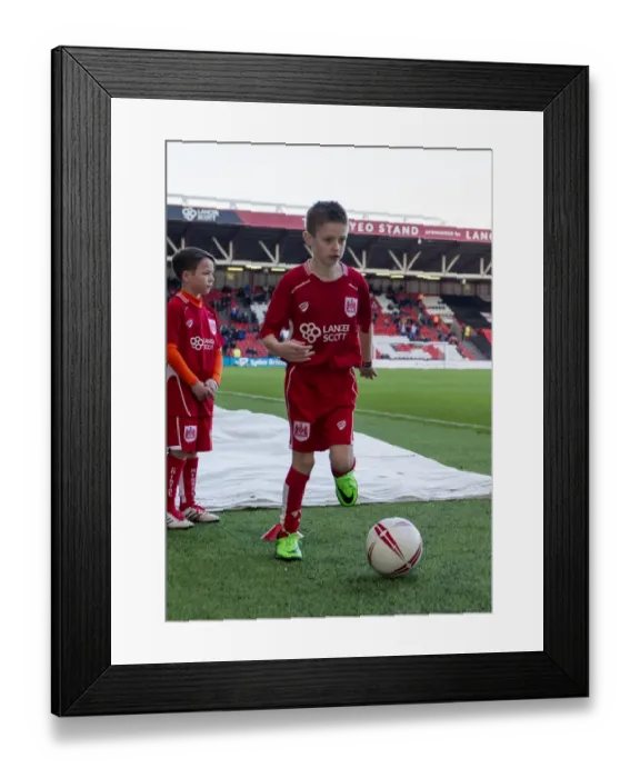 Framed Print : Bristol City Mascot's Excitement at Ashton Gate before Sky Bet Championship Match vs. Reading, 2017 Framed Print : Bristol City Mascot's Excitement at Ashton Gate before Sky Bet Championship Match vs. Reading, 2017